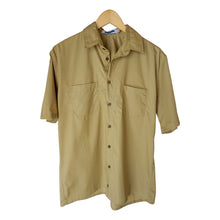 Carregar imagem no visualizador da galeria, camisa areia