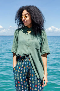 camisa verde